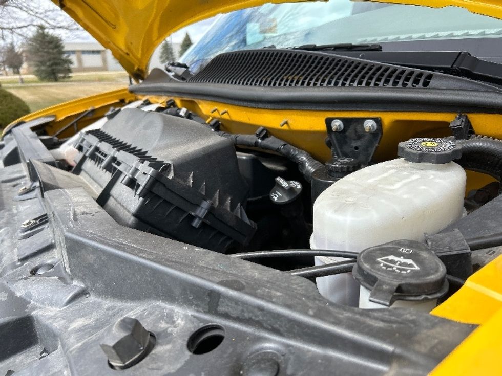 Light Duty Box Truck-Light and Medium Duty Trucks-GMC-2021-Savana G33903-Milwaukee-WI-100,413\n\t\tmiles-$ 27,750 - Image 23