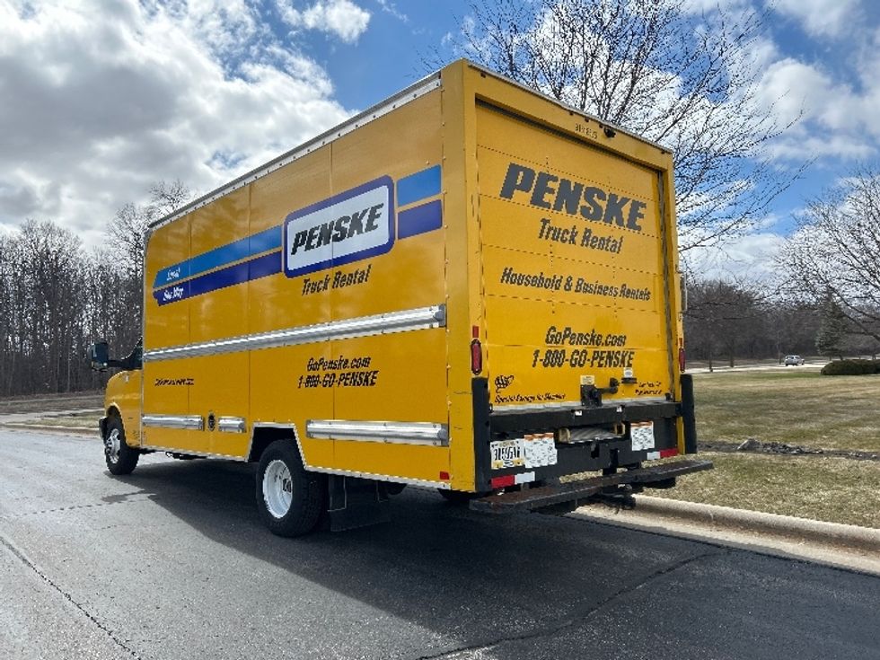 Light Duty Box Truck-Light and Medium Duty Trucks-GMC-2021-Savana G33903-Milwaukee-WI-100,413\n\t\tmiles-$ 27,750 - Image 6