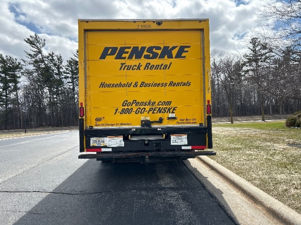 Light Duty Box Truck-Light and Medium Duty Trucks-GMC-2021-Savana G33903-Milwaukee-WI-100,413\n\t\tmiles-$ 27,750 - Image 7