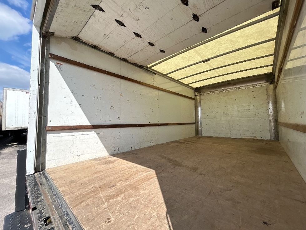 Light Duty Box Truck-Light and Medium Duty Trucks-GMC-2021-Savana G33903-Milwaukee-WI-109,970\n\t\tmiles-$ 28,500 - Image 10