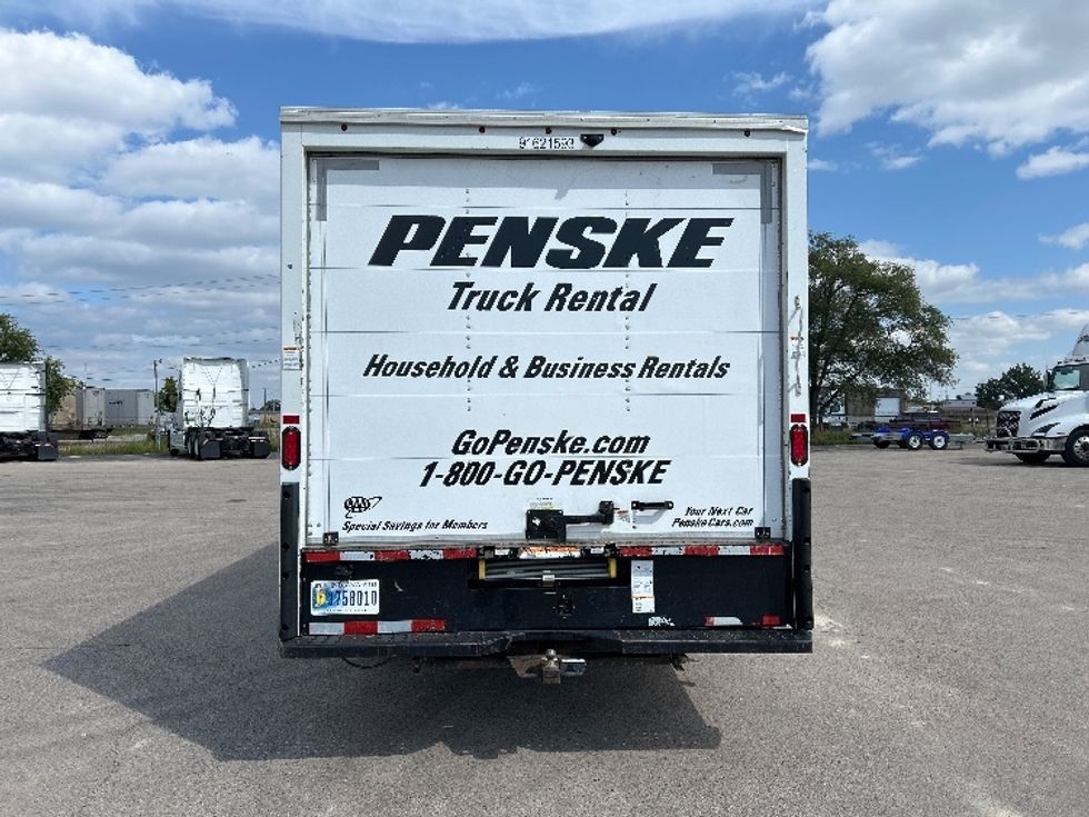 Light Duty Box Truck-Light and Medium Duty Trucks-GMC-2021-Savana G33903-Milwaukee-WI-109,970\n\t\tmiles-$ 28,500 - Image 7