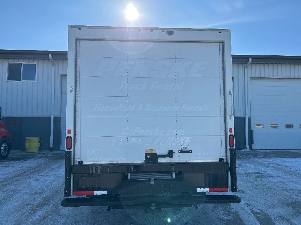 Light Duty Box Truck-Light and Medium Duty Trucks-GMC-2021-Savana G33903-Milwaukee-WI-114,695\n\t\tmiles-$ 28,250 - Image 7