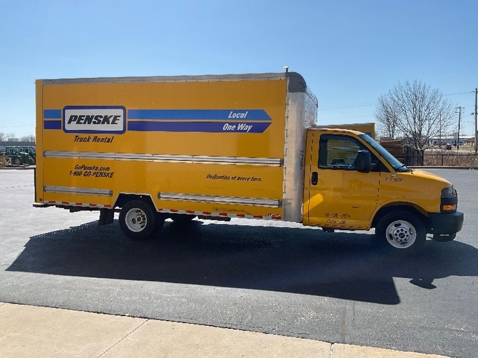 Light Duty Box Truck-Light and Medium Duty Trucks-GMC-2021-Savana G33903-Milwaukee-WI-80,699\n\t\tmiles-$ 30,000 - Image 14