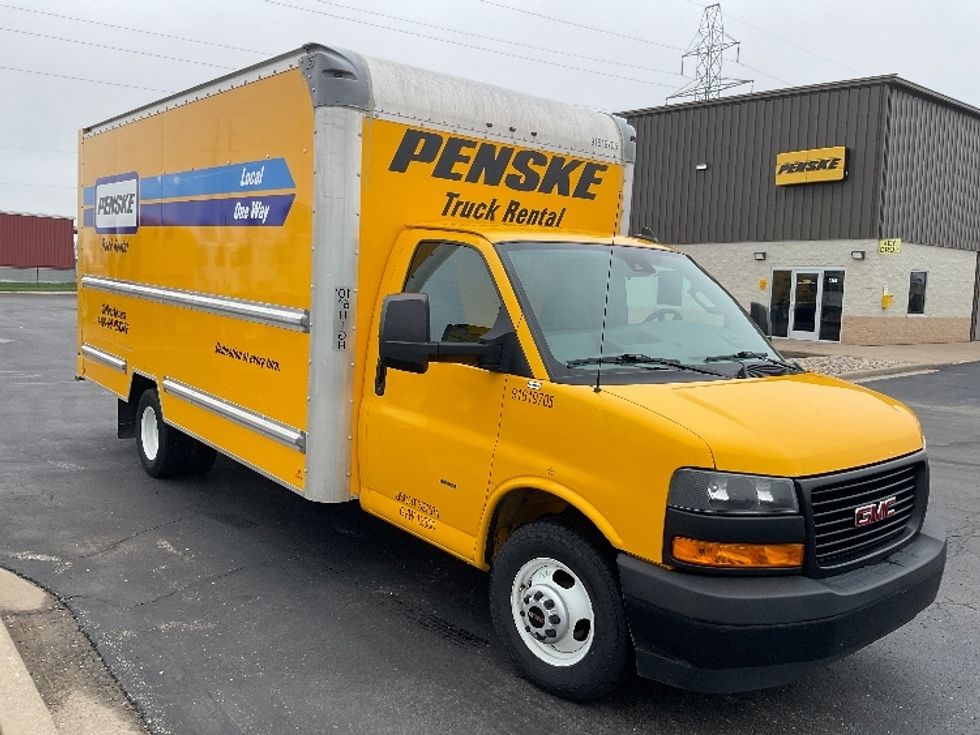Light Duty Box Truck-Light and Medium Duty Trucks-GMC-2021-Savana G33903-Milwaukee-WI-80,767\n\t\tmiles-$ 27,750 - Image 1