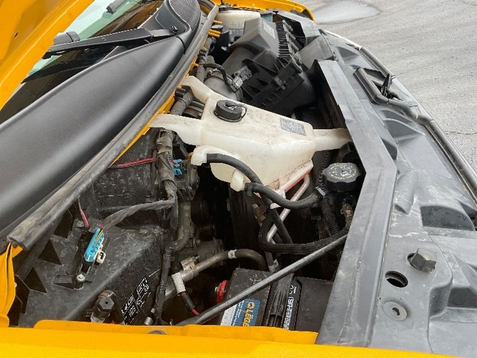 Light Duty Box Truck-Light and Medium Duty Trucks-GMC-2021-Savana G33903-Milwaukee-WI-80,767\n\t\tmiles-$ 27,750 - Image 20