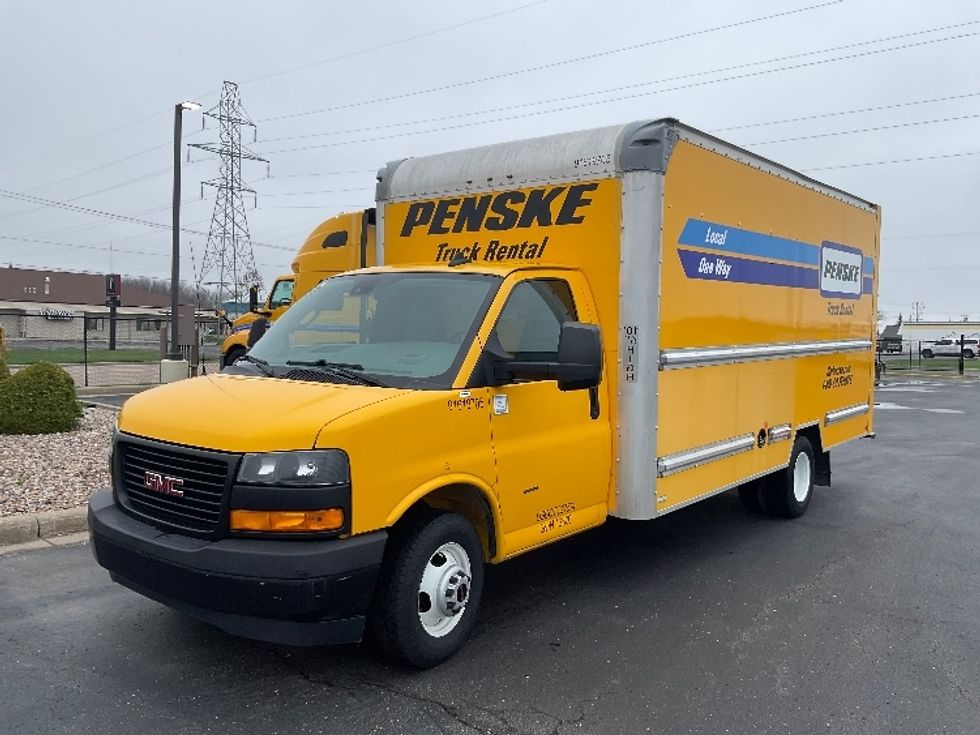 Light Duty Box Truck-Light and Medium Duty Trucks-GMC-2021-Savana G33903-Milwaukee-WI-80,767\n\t\tmiles-$ 27,750 - Image 3