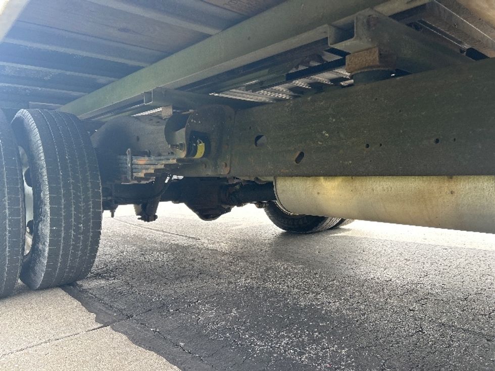 Light Duty Box Truck-Light and Medium Duty Trucks-GMC-2021-Savana G33903-Milwaukee-WI-83,877\n\t\tmiles-$ 27,250 - Image 14