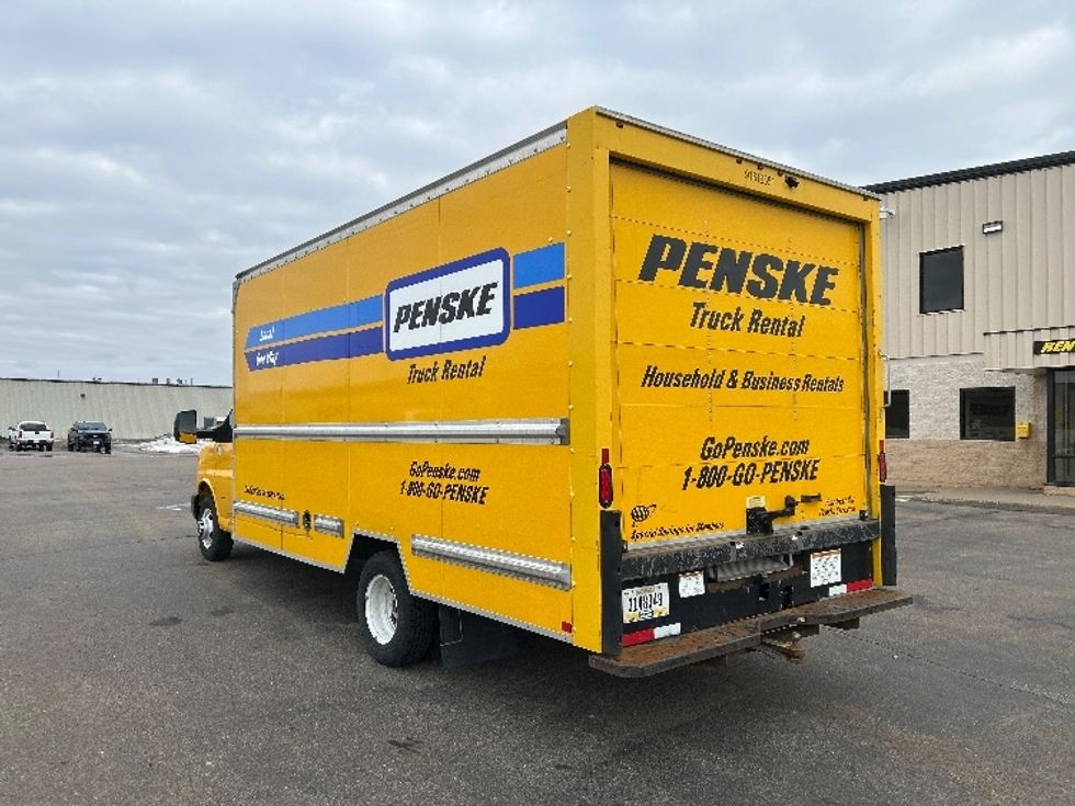 Light Duty Box Truck-Light and Medium Duty Trucks-GMC-2021-Savana G33903-Milwaukee-WI-88,531\n\t\tmiles-$ 29,000 - Image 6