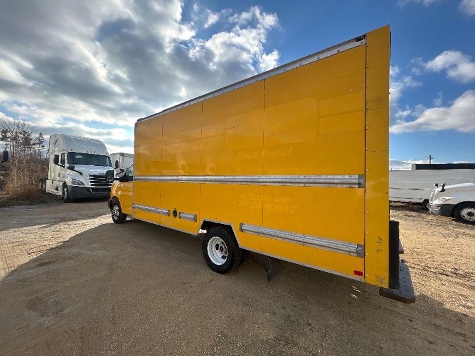 Light Duty Box Truck-Light and Medium Duty Trucks-GMC-2021-Savana G33903-Milwaukee-WI-91,491\n\t\tmiles-$ 28,000 - Image 6