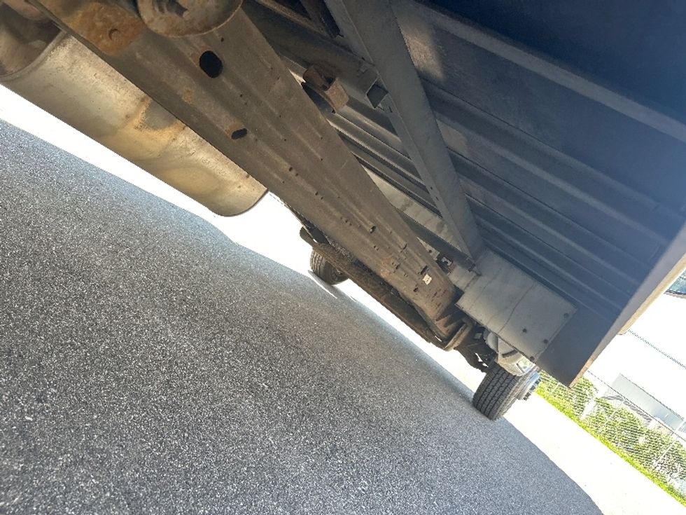 Light Duty Box Truck-Light and Medium Duty Trucks-GMC-2021-Savana G33903-Milwaukee-WI-96,882\n\t\tmiles-$ 30,250 - Image 14