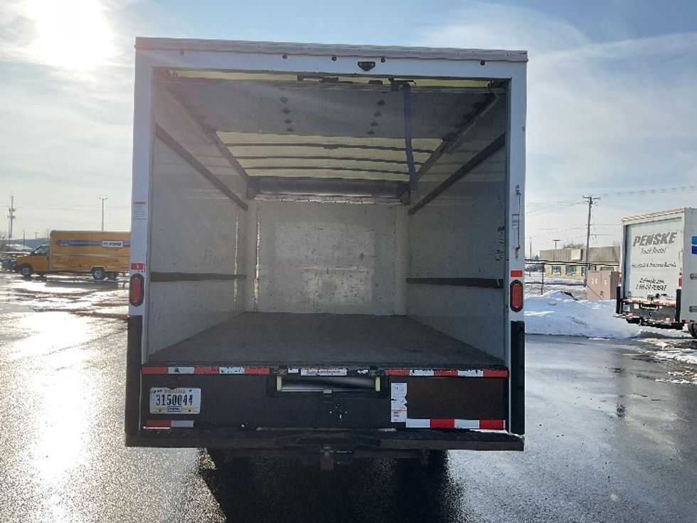 Light Duty Box Truck-Light and Medium Duty Trucks-GMC-2021-Savana G33903-Milwaukee-WI-96,882\n\t\tmiles-$ 30,250 - Image 8