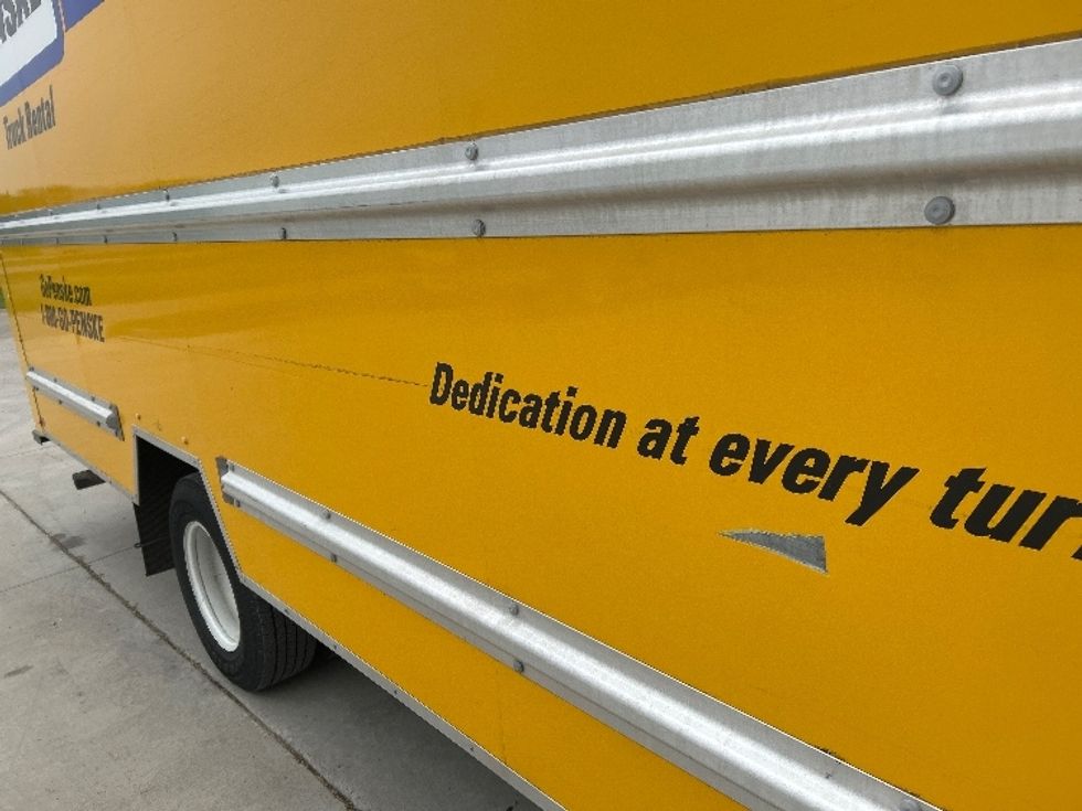 Light Duty Box Truck-Light and Medium Duty Trucks-GMC-2021-Savana G33903-Minot-ND-105,782\n\t\tmiles-$ 23,500 - Image 26