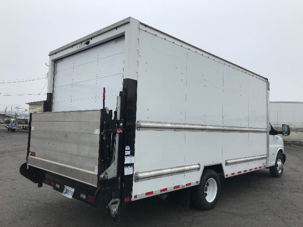 Light Duty Box Truck-Light and Medium Duty Trucks-GMC-2021-Savana G33903-Missoula-MT-65,796\n\t\tmiles-$ 35,250 - Image 13