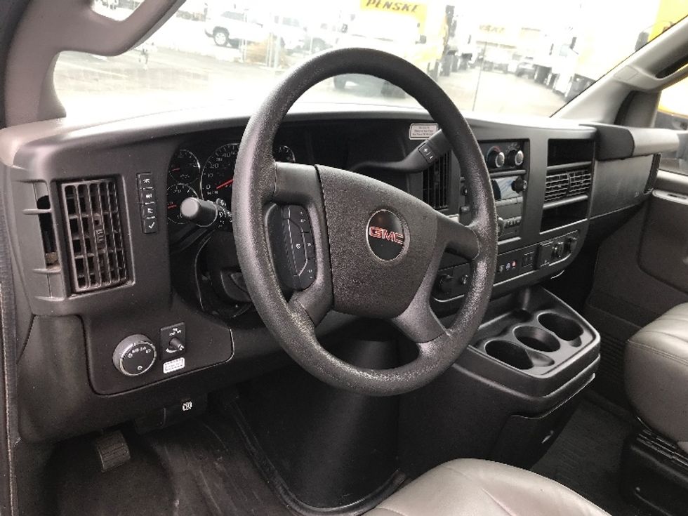 Light Duty Box Truck-Light and Medium Duty Trucks-GMC-2021-Savana G33903-Missoula-MT-65,796\n\t\tmiles-$ 35,250 - Image 17