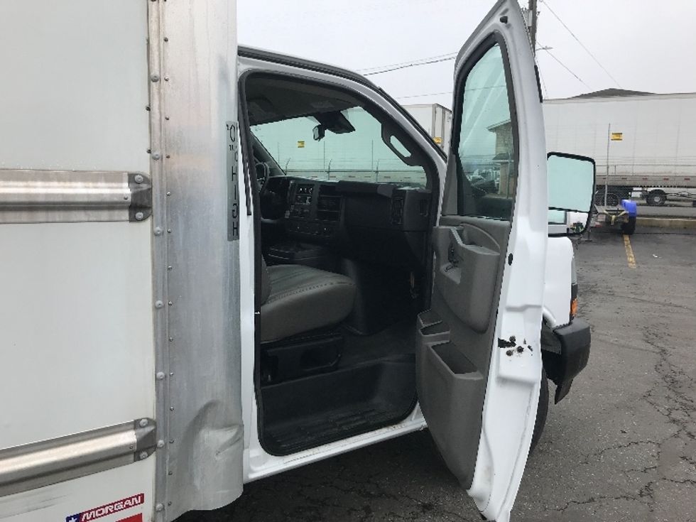 Light Duty Box Truck-Light and Medium Duty Trucks-GMC-2021-Savana G33903-Missoula-MT-65,796\n\t\tmiles-$ 35,250 - Image 20