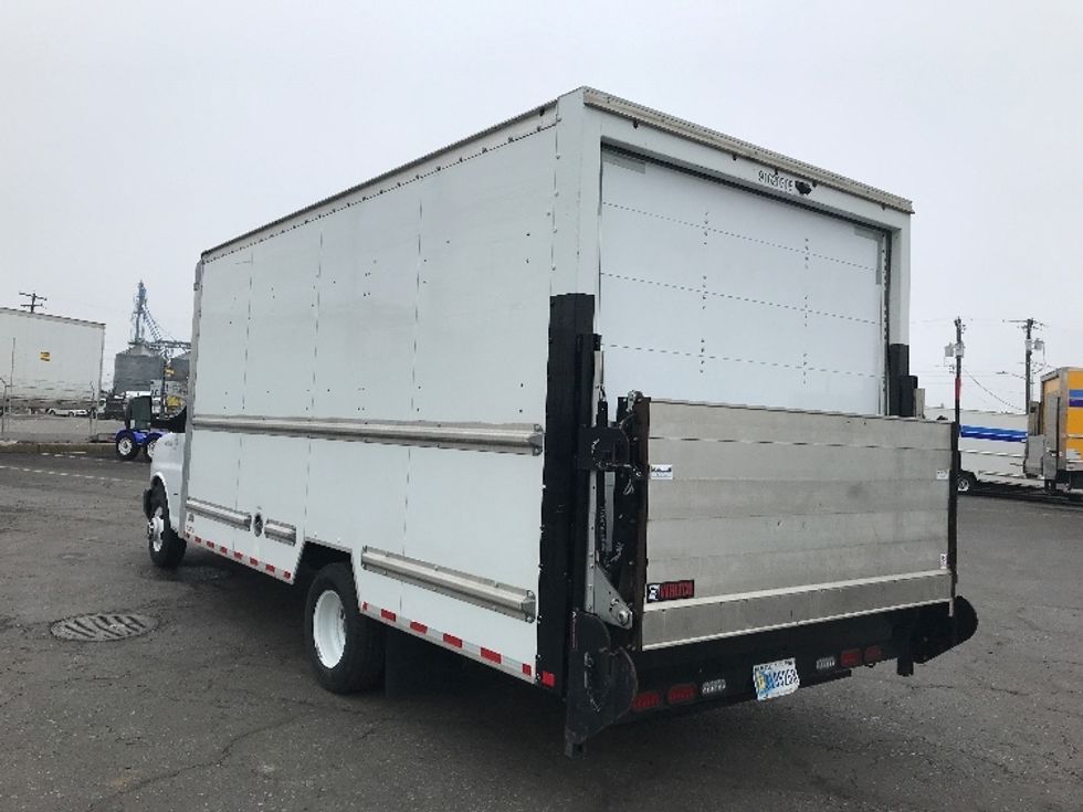 Light Duty Box Truck-Light and Medium Duty Trucks-GMC-2021-Savana G33903-Missoula-MT-65,796\n\t\tmiles-$ 35,250 - Image 6