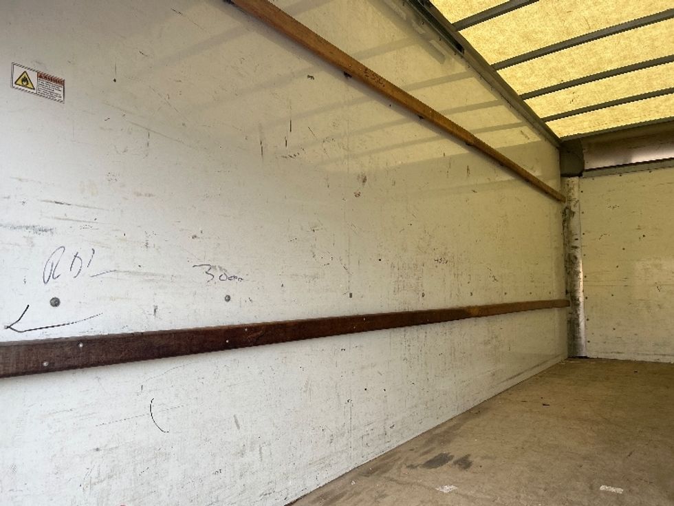 Light Duty Box Truck-Light and Medium Duty Trucks-GMC-2021-Savana G33903-Moberly-MO-102,234\n\t\tmiles-$ 26,000 - Image 11