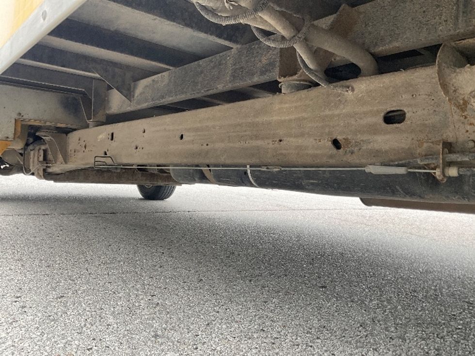 Light Duty Box Truck-Light and Medium Duty Trucks-GMC-2021-Savana G33903-Moberly-MO-104,380\n\t\tmiles-$ 25,750 - Image 5