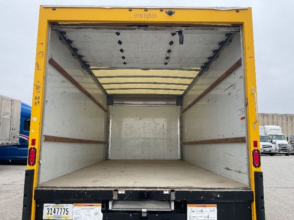 Light Duty Box Truck-Light and Medium Duty Trucks-GMC-2021-Savana G33903-Moberly-MO-104,380\n\t\tmiles-$ 25,750 - Image 8