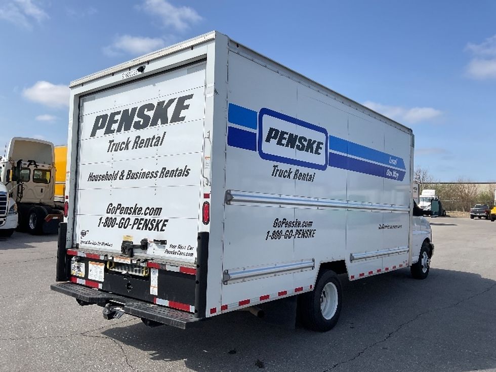 Light Duty Box Truck-Light and Medium Duty Trucks-GMC-2021-Savana G33903-Moberly-MO-82,957\n\t\tmiles-$ 30,500 - Image 13