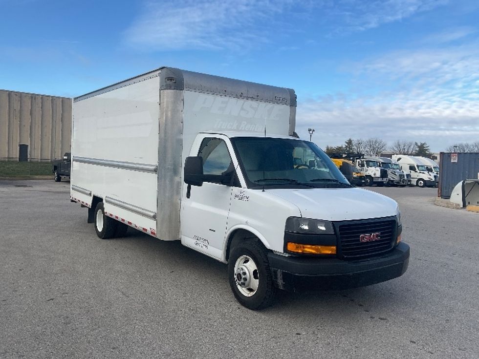 Light Duty Box Truck-Light and Medium Duty Trucks-GMC-2021-Savana G33903-Moberly-MO-86,370\n\t\tmiles-$ 30,750 - Image 1