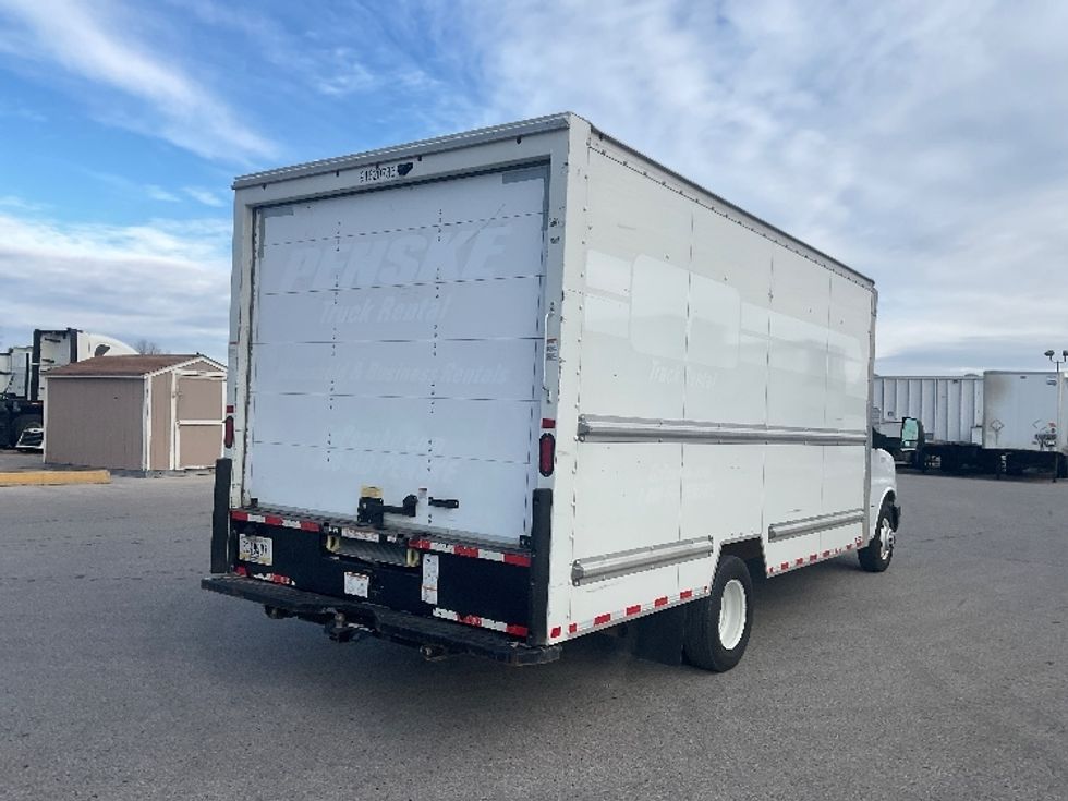 Light Duty Box Truck-Light and Medium Duty Trucks-GMC-2021-Savana G33903-Moberly-MO-86,370\n\t\tmiles-$ 30,750 - Image 13