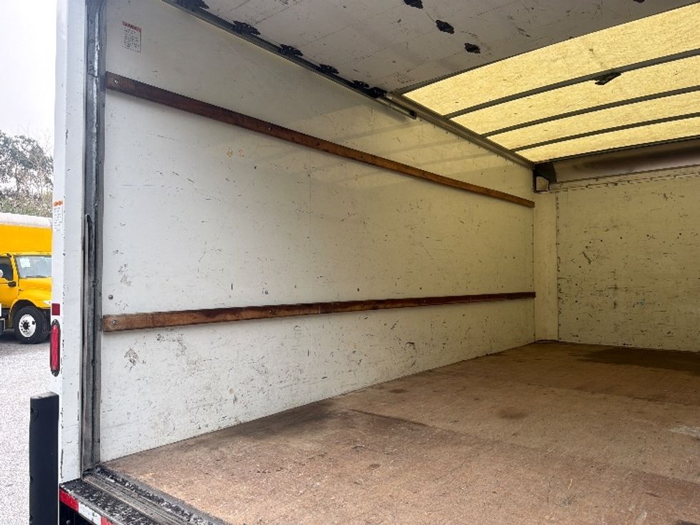 Light Duty Box Truck-Light and Medium Duty Trucks-GMC-2021-Savana G33903-Mobile-AL-90,003\n\t\tmiles-$ 32,000 - Image 11