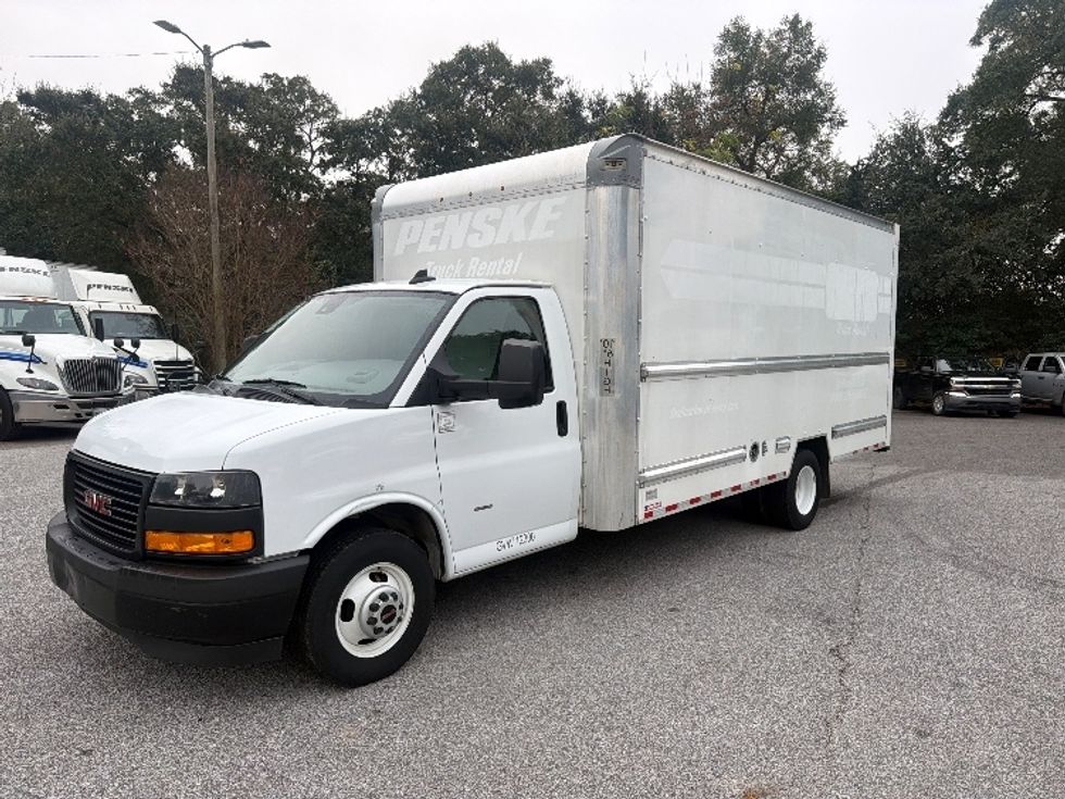 Light Duty Box Truck-Light and Medium Duty Trucks-GMC-2021-Savana G33903-Mobile-AL-90,003\n\t\tmiles-$ 32,000 - Image 3