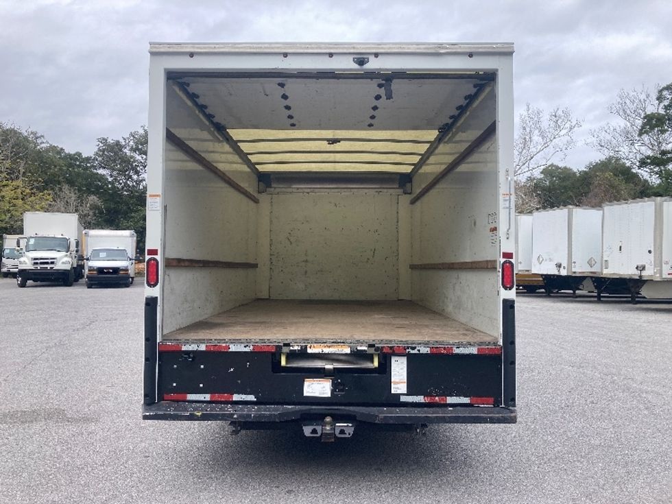 Light Duty Box Truck-Light and Medium Duty Trucks-GMC-2021-Savana G33903-Mobile-AL-90,003\n\t\tmiles-$ 32,000 - Image 8