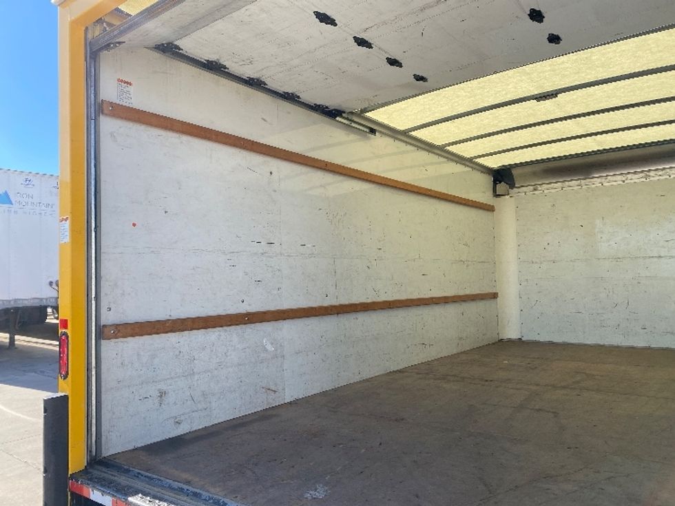 Light Duty Box Truck-Light and Medium Duty Trucks-GMC-2021-Savana G33903-Monroe-LA-98,981\n\t\tmiles-$ 26,500 - Image 11