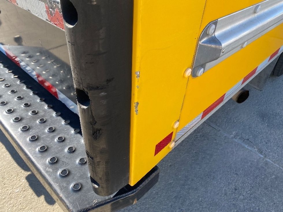 Light Duty Box Truck-Light and Medium Duty Trucks-GMC-2021-Savana G33903-Monroe-LA-98,981\n\t\tmiles-$ 26,500 - Image 29