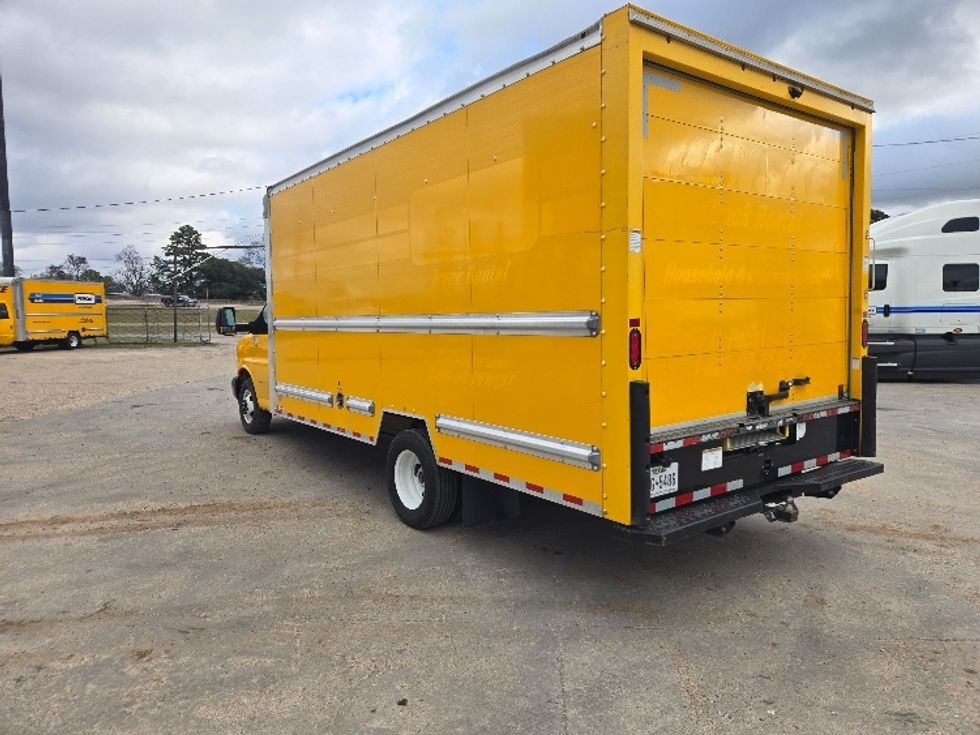 Light Duty Box Truck-Light and Medium Duty Trucks-GMC-2021-Savana G33903-Monroe-LA-98,981\n\t\tmiles-$ 26,500 - Image 6