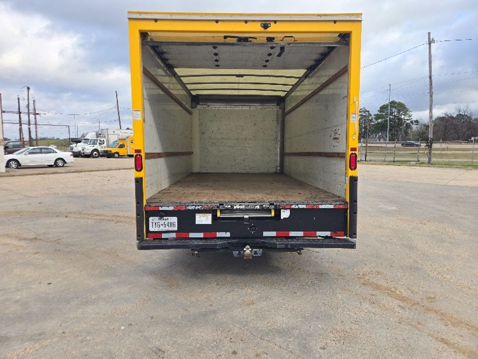 Light Duty Box Truck-Light and Medium Duty Trucks-GMC-2021-Savana G33903-Monroe-LA-98,981\n\t\tmiles-$ 26,500 - Image 8