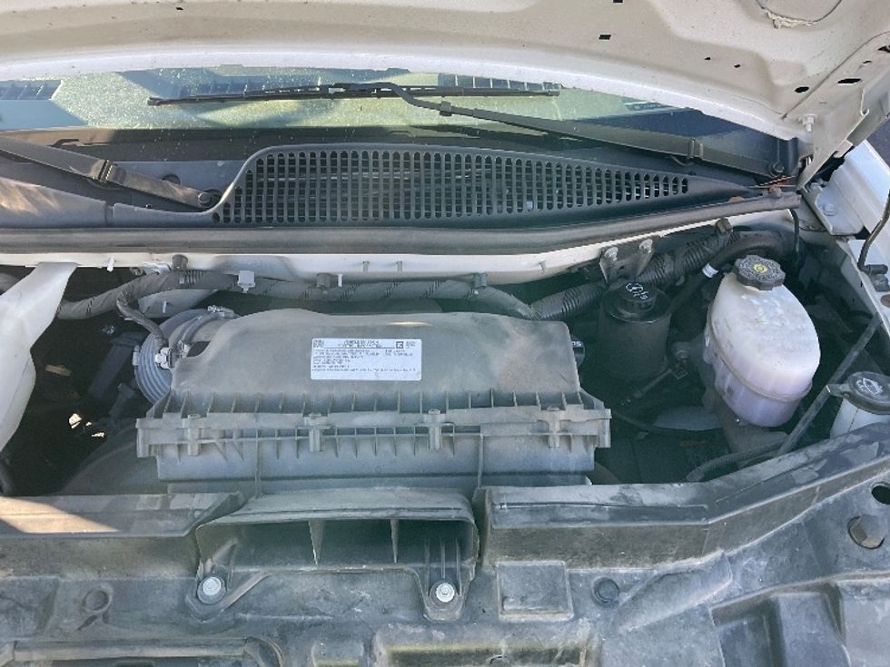 Light Duty Box Truck-Light and Medium Duty Trucks-GMC-2021-Savana G33903-Monroe-OH-108,357\n\t\tmiles-$ 27,750 - Image 22