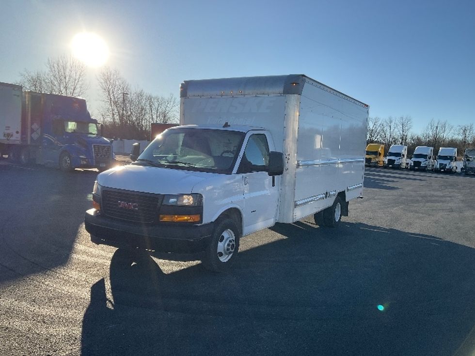 Light Duty Box Truck-Light and Medium Duty Trucks-GMC-2021-Savana G33903-Monroe-OH-108,357\n\t\tmiles-$ 27,750 - Image 3