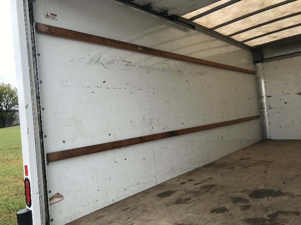 Light Duty Box Truck-Light and Medium Duty Trucks-GMC-2021-Savana G33903-Montgomery-AL-104,768\n\t\tmiles-$ 31,000 - Image 11