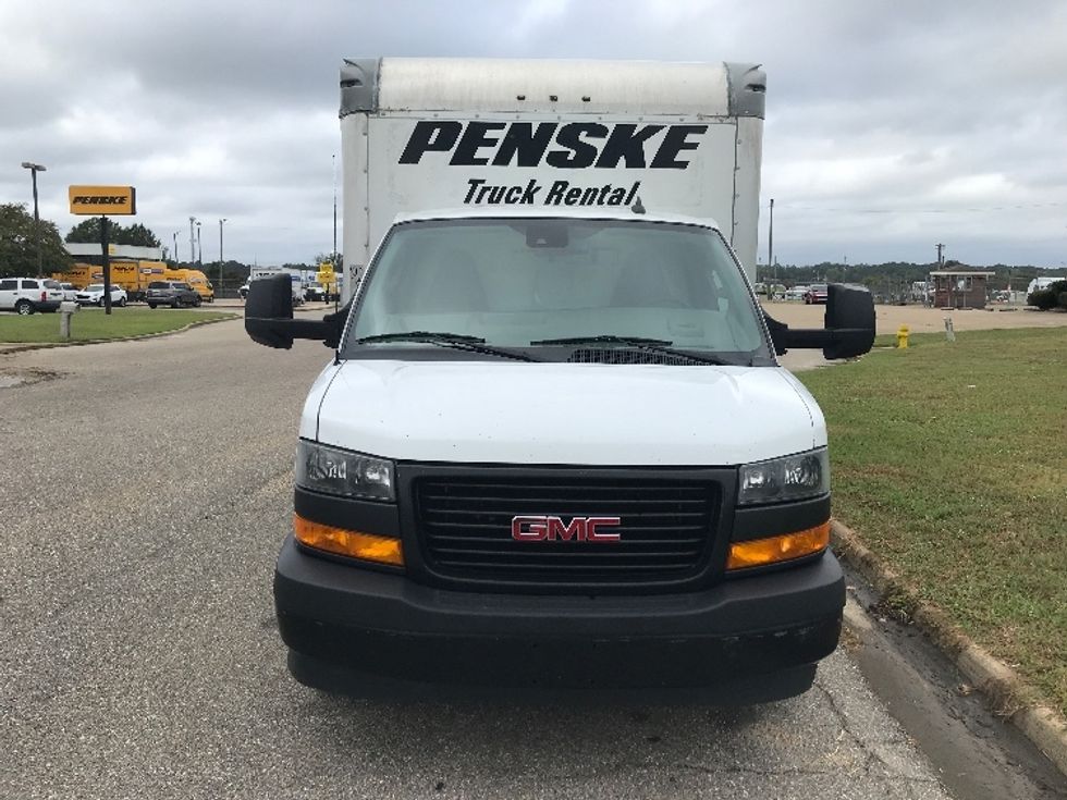Light Duty Box Truck-Light and Medium Duty Trucks-GMC-2021-Savana G33903-Montgomery-AL-104,768\n\t\tmiles-$ 31,000 - Image 2