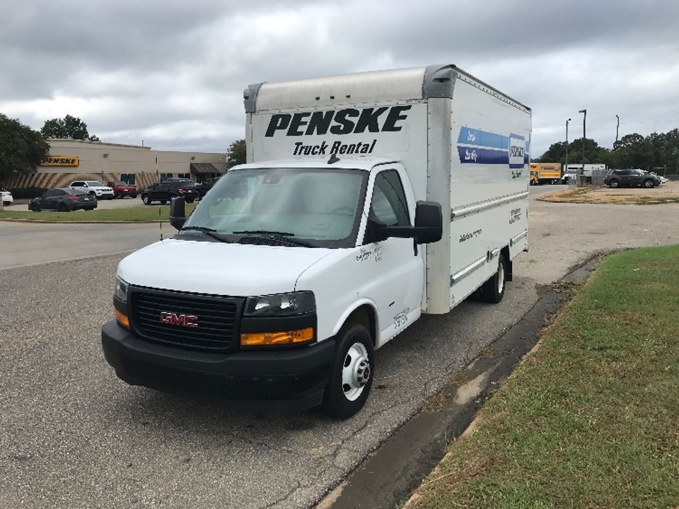 Light Duty Box Truck-Light and Medium Duty Trucks-GMC-2021-Savana G33903-Montgomery-AL-104,768\n\t\tmiles-$ 31,000 - Image 3