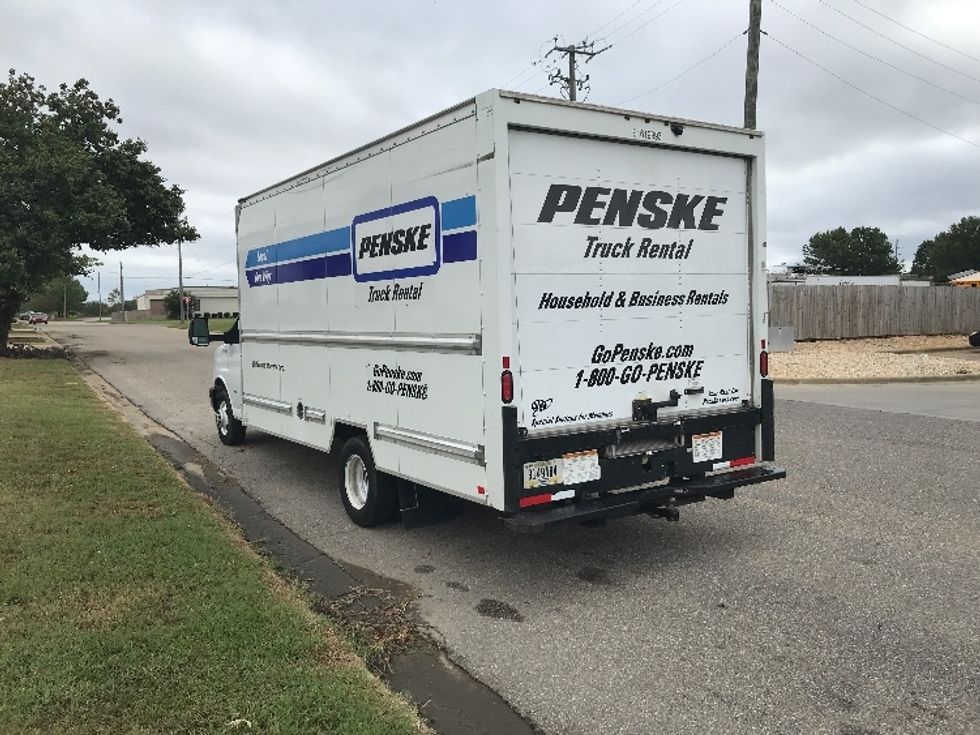 Light Duty Box Truck-Light and Medium Duty Trucks-GMC-2021-Savana G33903-Montgomery-AL-104,768\n\t\tmiles-$ 31,000 - Image 6