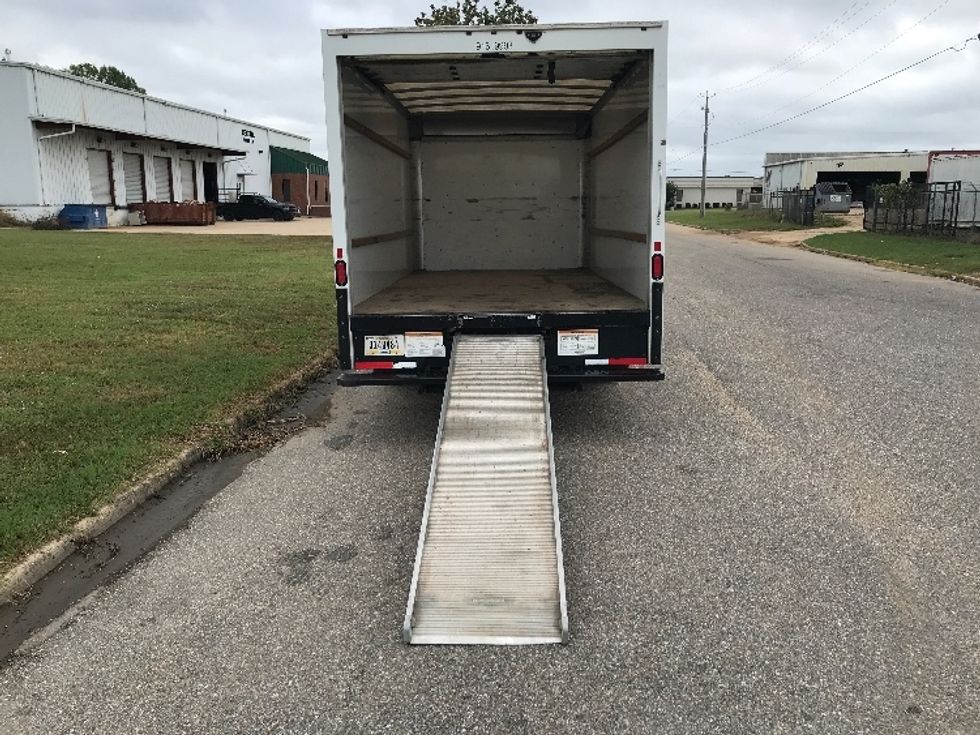 Light Duty Box Truck-Light and Medium Duty Trucks-GMC-2021-Savana G33903-Montgomery-AL-104,768\n\t\tmiles-$ 31,000 - Image 9