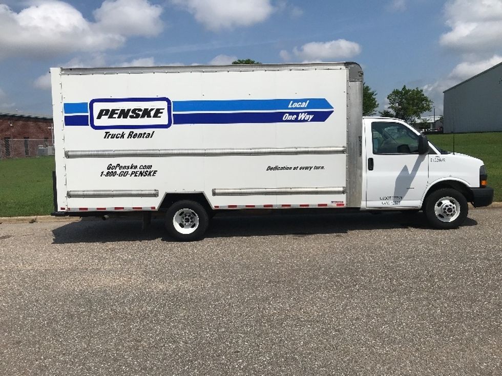 Light Duty Box Truck-Light and Medium Duty Trucks-GMC-2021-Savana G33903-Montgomery-AL-107,412\n\t\tmiles-$ 27,750 - Image 15
