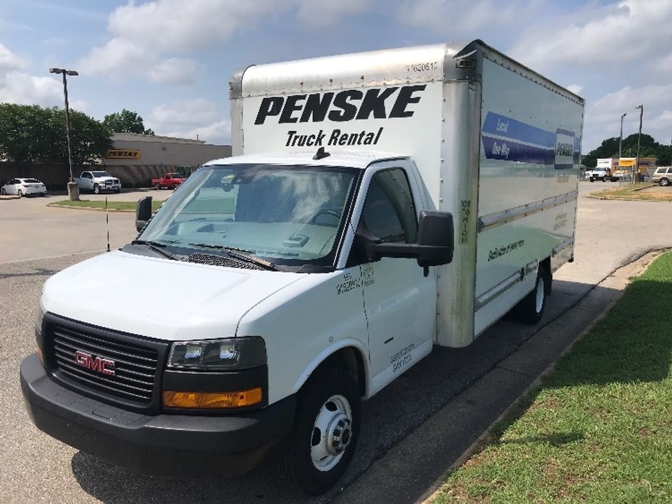 Light Duty Box Truck-Light and Medium Duty Trucks-GMC-2021-Savana G33903-Montgomery-AL-107,412\n\t\tmiles-$ 27,750 - Image 3