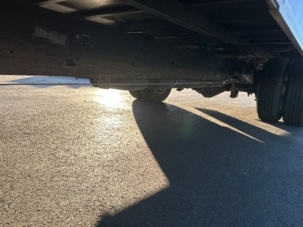 Light Duty Box Truck-Light and Medium Duty Trucks-GMC-2021-Savana G33903-Montgomery-NY-101,006\n\t\tmiles-$ 27,750 - Image 5