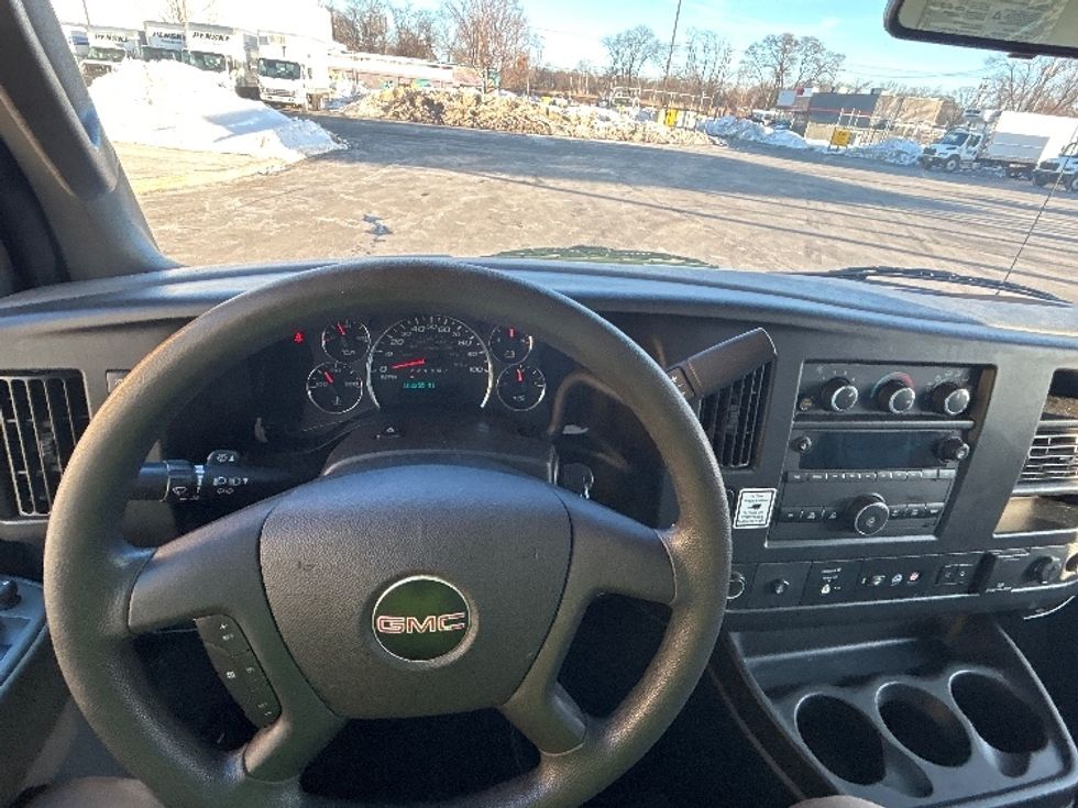 Light Duty Box Truck-Light and Medium Duty Trucks-GMC-2021-Savana G33903-Montgomery-NY-103,256\n\t\tmiles-$ 27,500 - Image 18