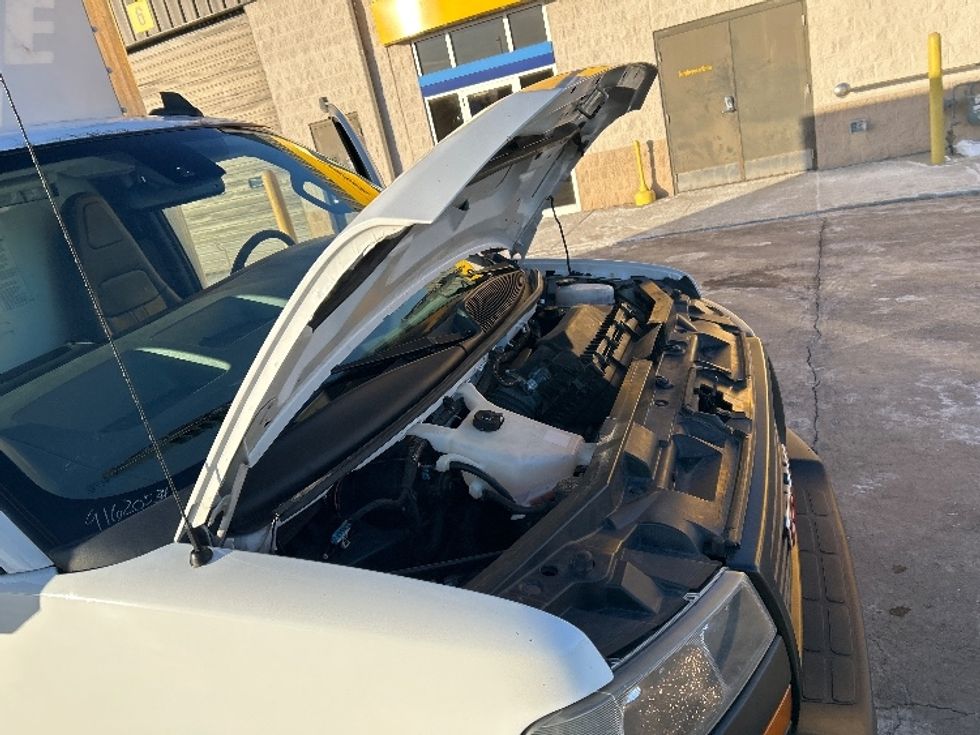 Light Duty Box Truck-Light and Medium Duty Trucks-GMC-2021-Savana G33903-Montgomery-NY-103,256\n\t\tmiles-$ 27,500 - Image 23