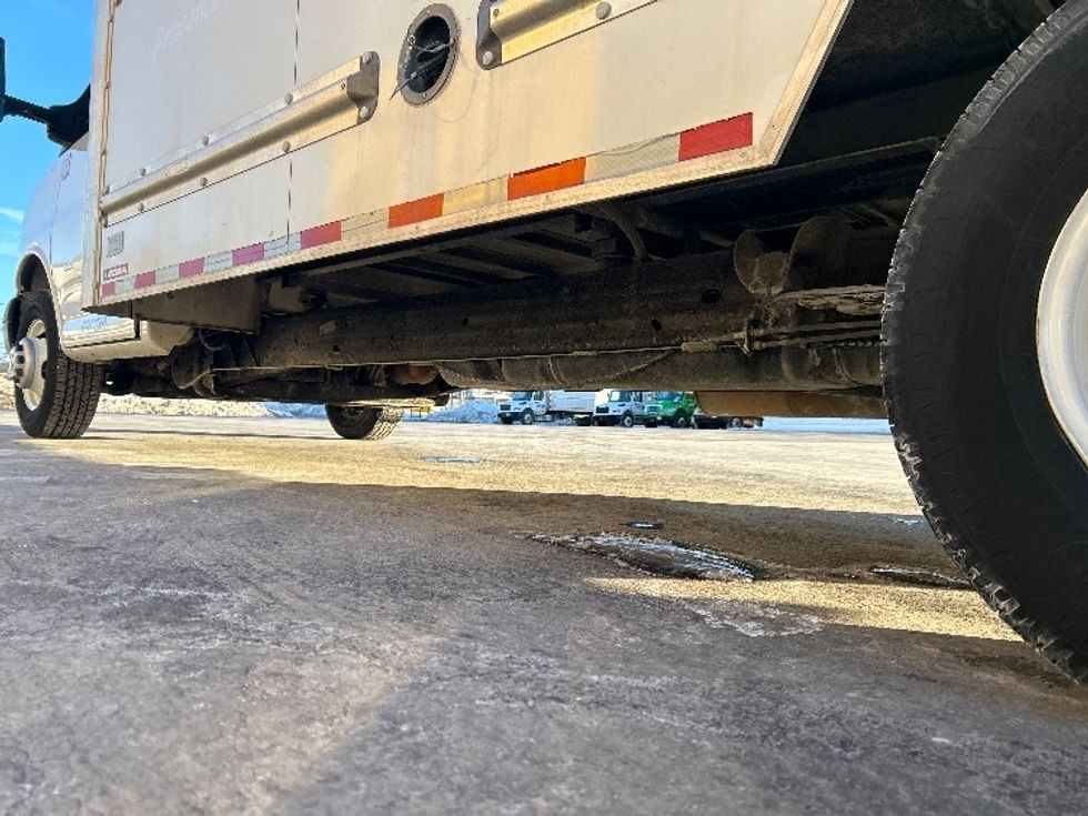 Light Duty Box Truck-Light and Medium Duty Trucks-GMC-2021-Savana G33903-Montgomery-NY-103,256\n\t\tmiles-$ 27,500 - Image 5