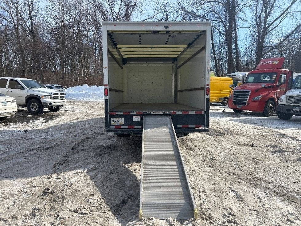 Light Duty Box Truck-Light and Medium Duty Trucks-GMC-2021-Savana G33903-Montgomery-NY-103,256\n\t\tmiles-$ 27,500 - Image 9