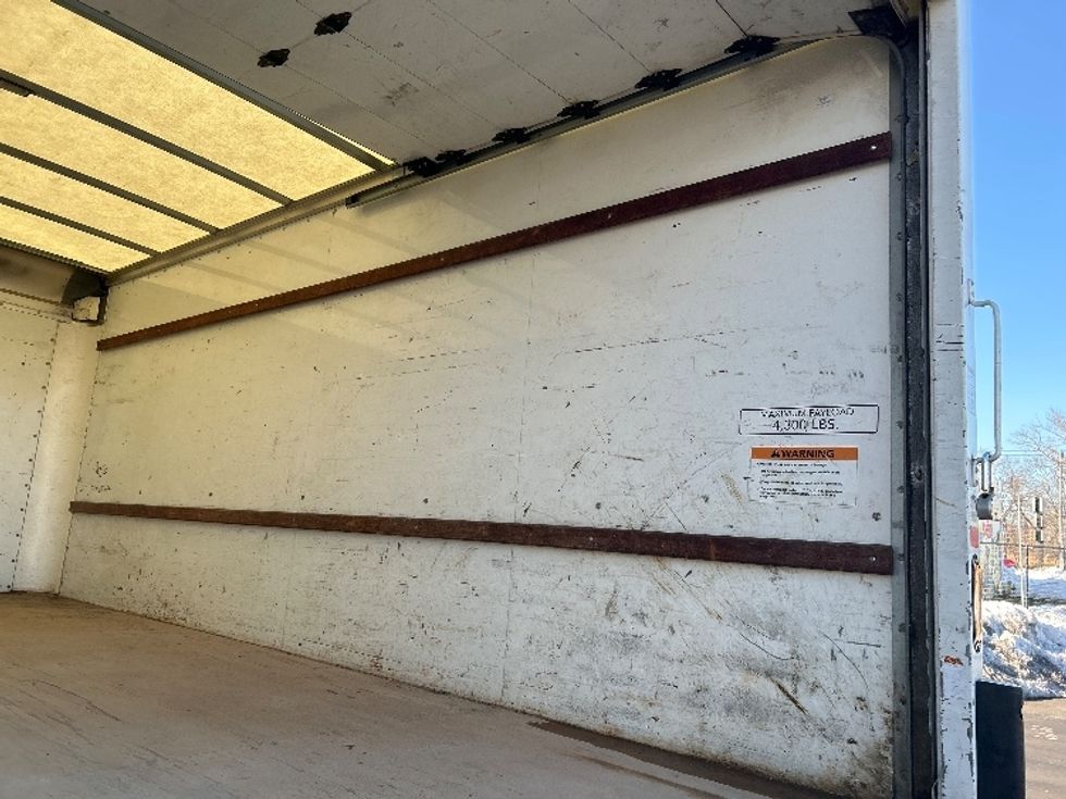 Light Duty Box Truck-Light and Medium Duty Trucks-GMC-2021-Savana G33903-Montgomery-NY-106,425\n\t\tmiles-$ 27,000 - Image 10