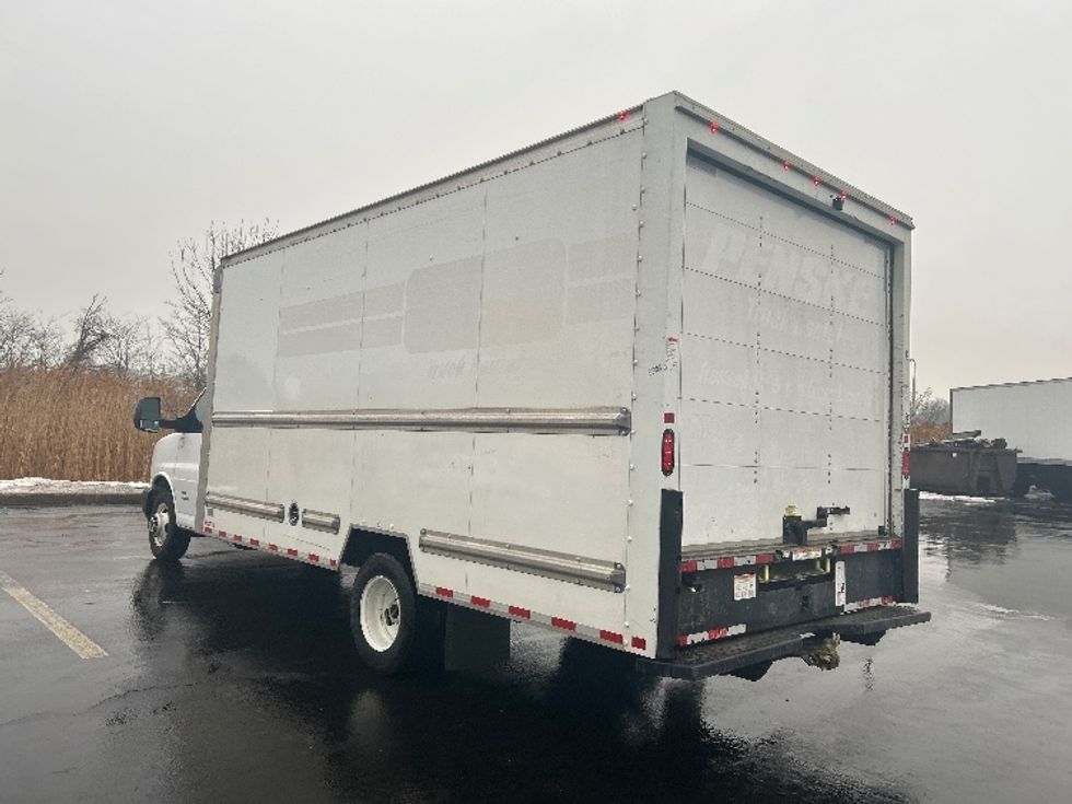 Light Duty Box Truck-Light and Medium Duty Trucks-GMC-2021-Savana G33903-Montgomery-NY-113,874\n\t\tmiles-$ 26,250 - Image 6