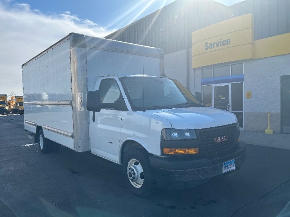 Light Duty Box Truck-Light and Medium Duty Trucks-GMC-2021-Savana G33903-Montgomery-NY-124,389\n\t\tmiles-$ 25,000 - Image 1